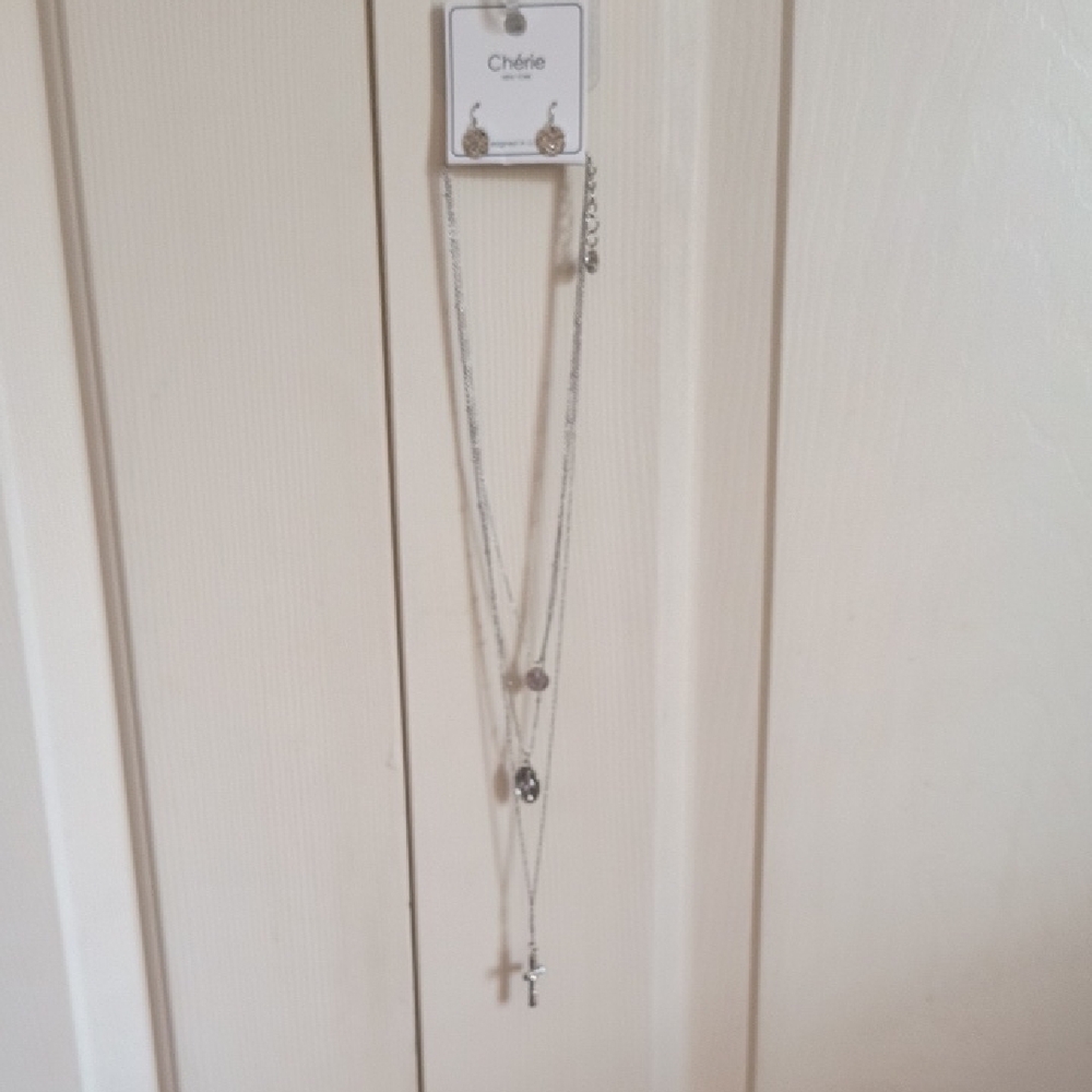 Chérie Silver Layered Necklace
